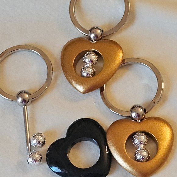 Four Beadable Heart Key Chains Includes Two Serling Silver Beads Each - Picture 4 of 5
